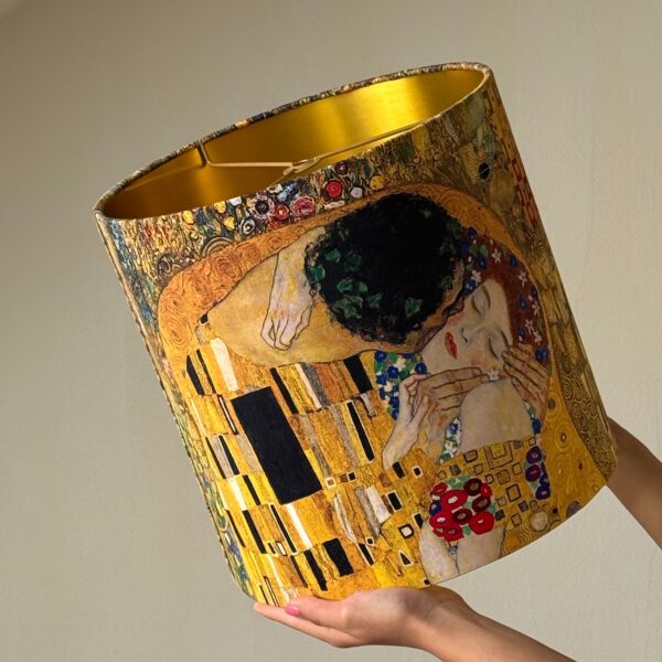 Gustav Klimt The Kiss Art Gold-Lined Lampshade